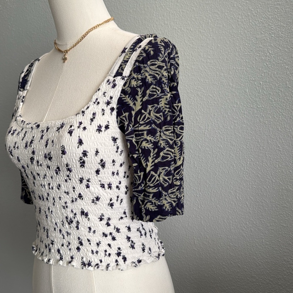 Free People Floral Print Smocked Crop Top Size Small - Picture 5 of 7